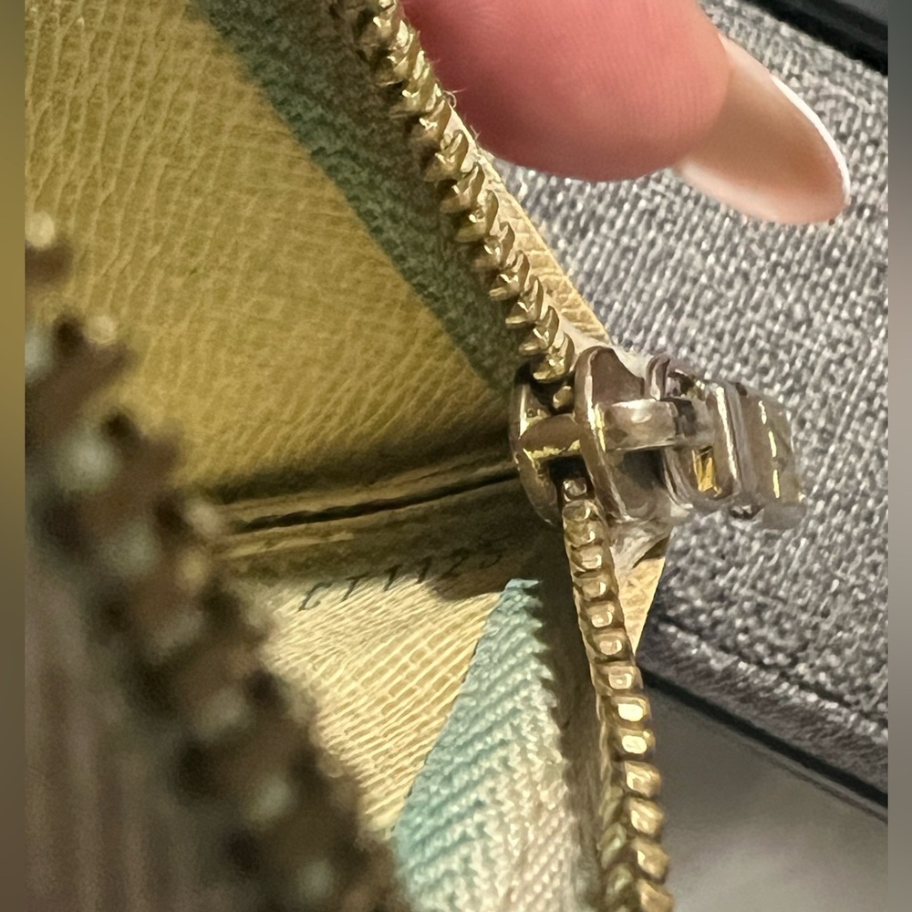 Louis Vuitton Azure Key Pouch - Picture 5 of 6